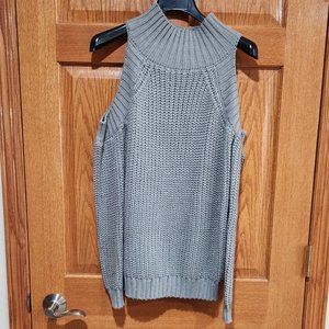 MAIN STRIP Women M Gray Cold Shoulder Long Sleeve Knit Mock Neck Acrylic Sweater